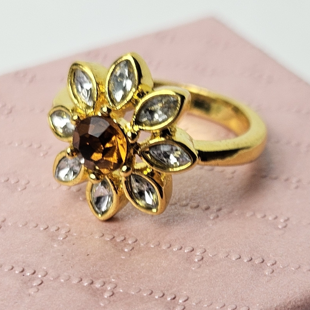Gold and Orange Daisy Ring with Citrine Center (NWOT)